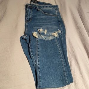 Judy Blue Jeans (Women’s)